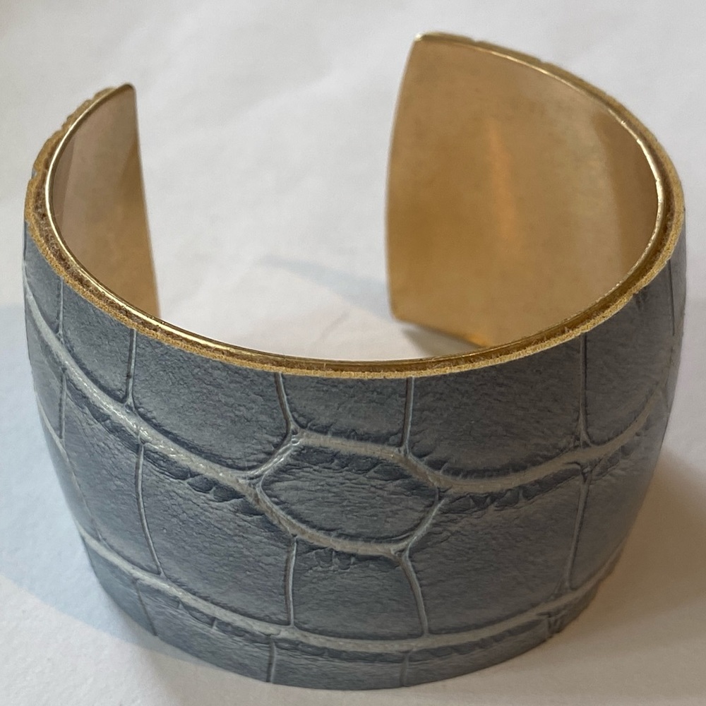 Gold plated gray leather croc cuff